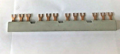 SIEMENS 3VU9135-1AB04(1) & 3VU9135-1KA04(1) LINE SIDE FEEDERS 63A 690V6