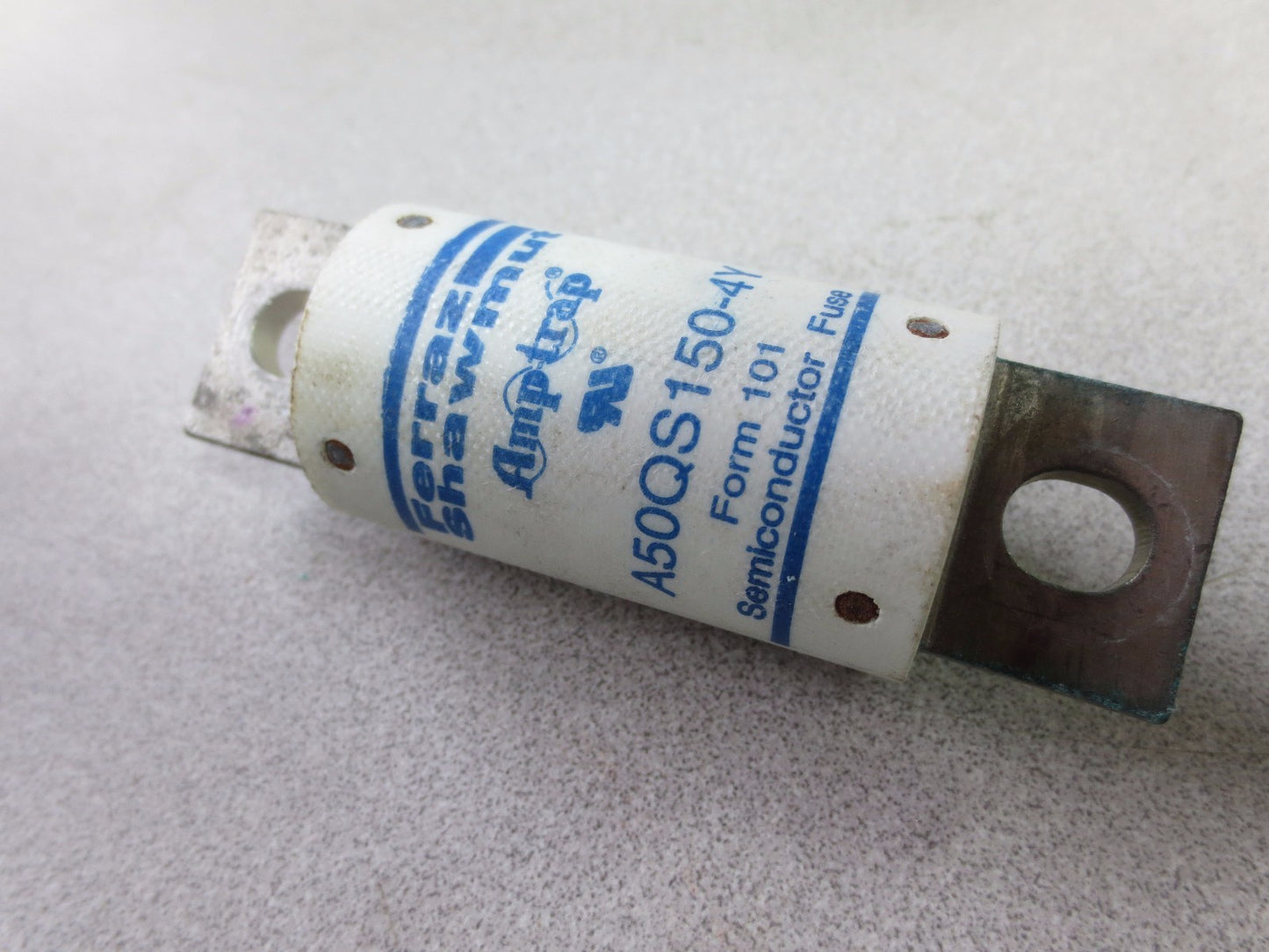 FERRAZ SHAWMUT A50QS150-4Y AMP-TRAP FUSE - 160A, 500VAC / 200KA - 500VDC / 87KA2