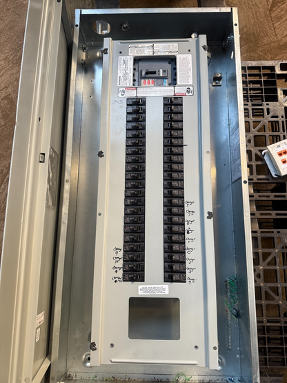 SIEMENS P1X42MC250CT 208Y/120V PANELBOAD QR2B125 MAIN CIRCUIT BREAKER (42)20A2