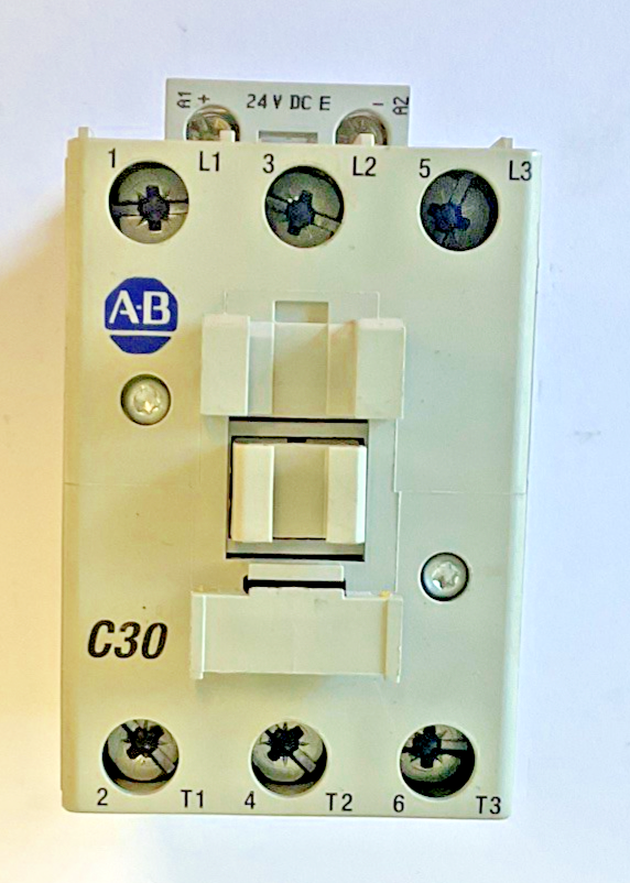 ALLEN BRADLEY 100-C30E*00 CONTACTOR SER.C 600VAC 55A0
