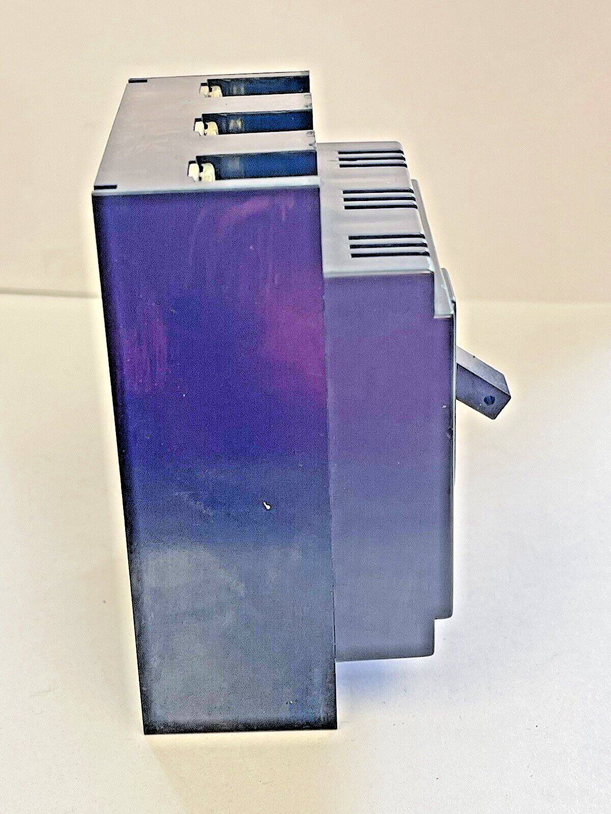 TERASAKI - XE30NS- CIRCUIT BREAKER - 3 POLE, 10 AMP, 50-60Hz, 220 VAC4