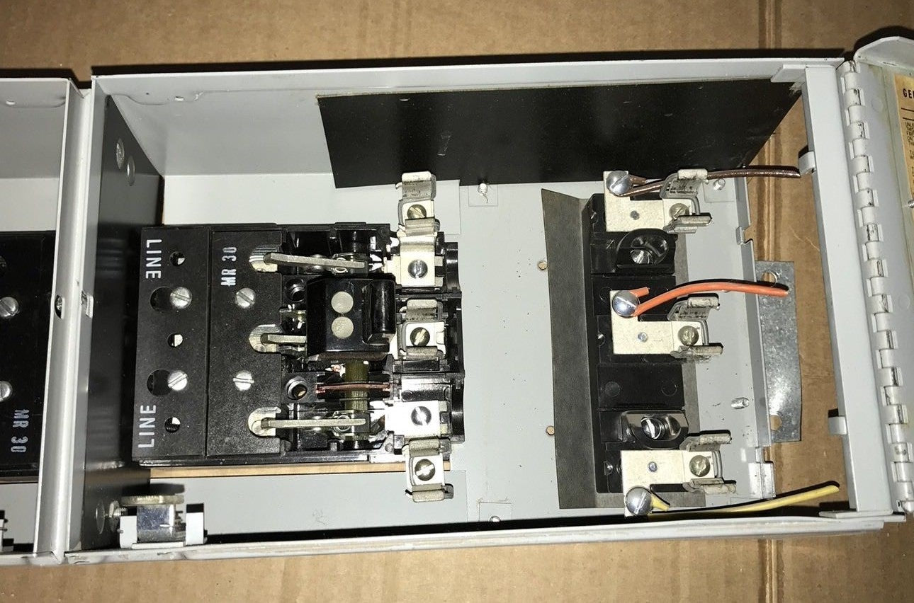 GE General Electric THFP361L 30A, 600VAC TYPE QMR TWIN PANELBOARD SWITCH3