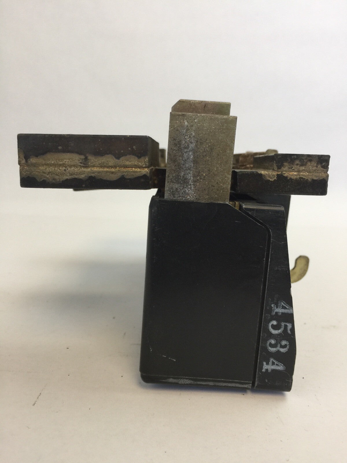 ITE GOULD HP3W160 CIRCUIT BREAKER TRIP UNIT 1600AMP 3POLE6