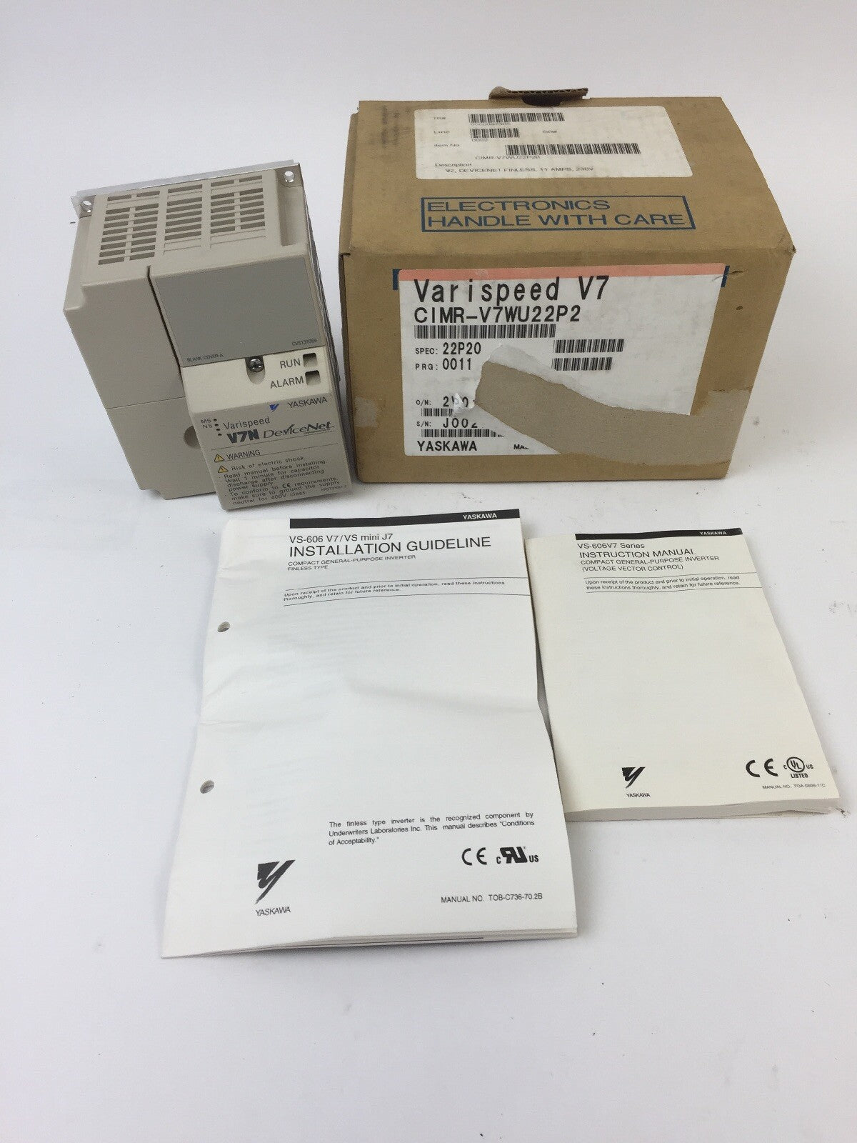 YASKAWA CIMR-V7WU22P2 AC VE VARISPEED V7N DEVICENET 230VAC 0