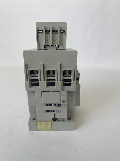 ALLEN BRADLEY 100-C60D*00 SER B CONTACTOR 600VAC 90A 50HP COIL 24VDC 100-F SER B4