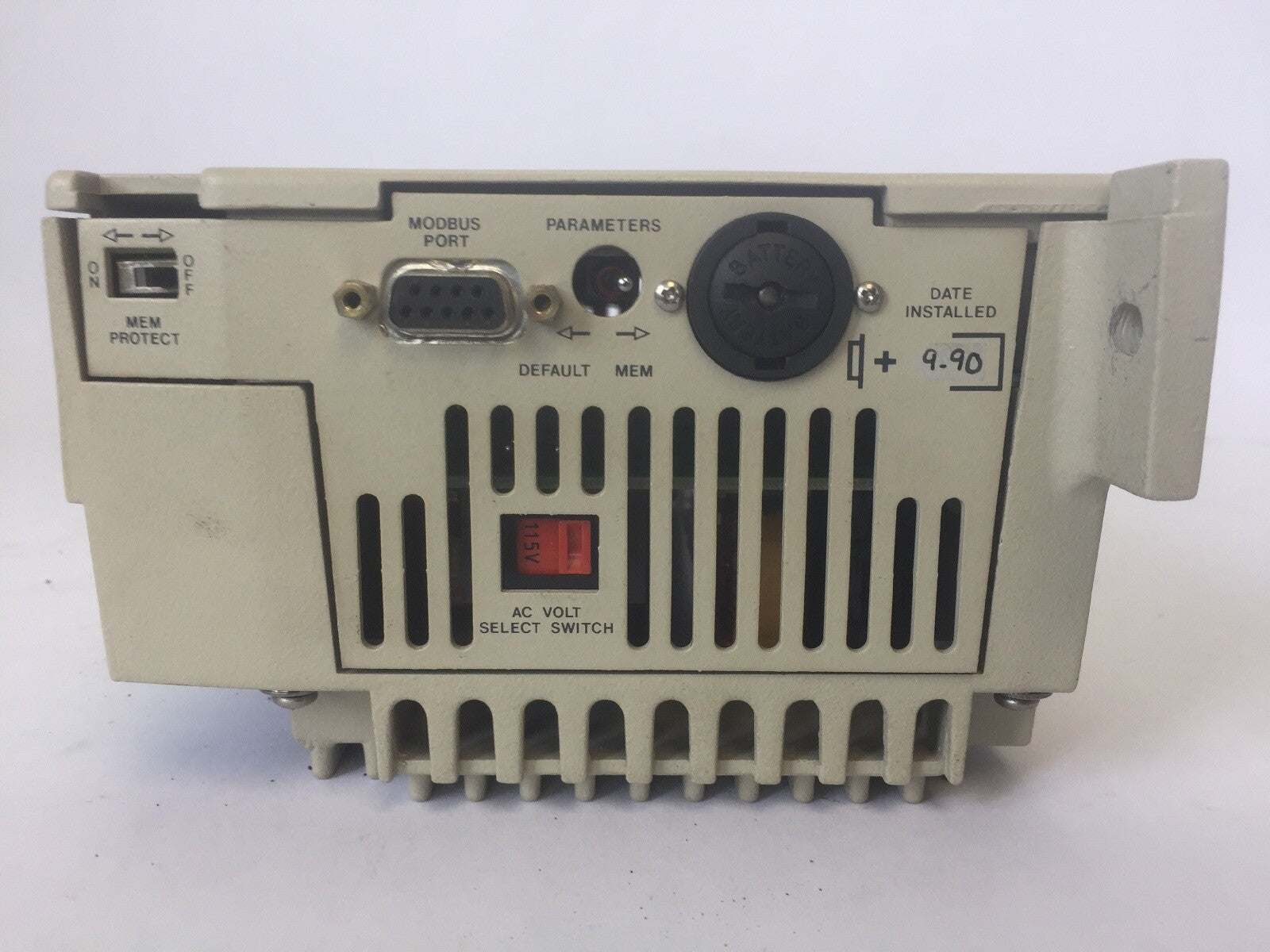 AEG MODICON PC-M984-230 PROGRAMMABLE CONTROLLER 115/220V 50/60HZ 1.5A 3