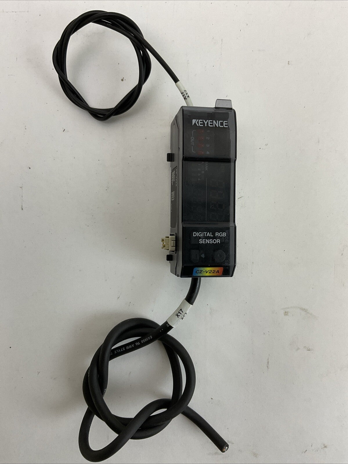 KEYENCE CZ-V22A DIGITAL RGB SENSOR0