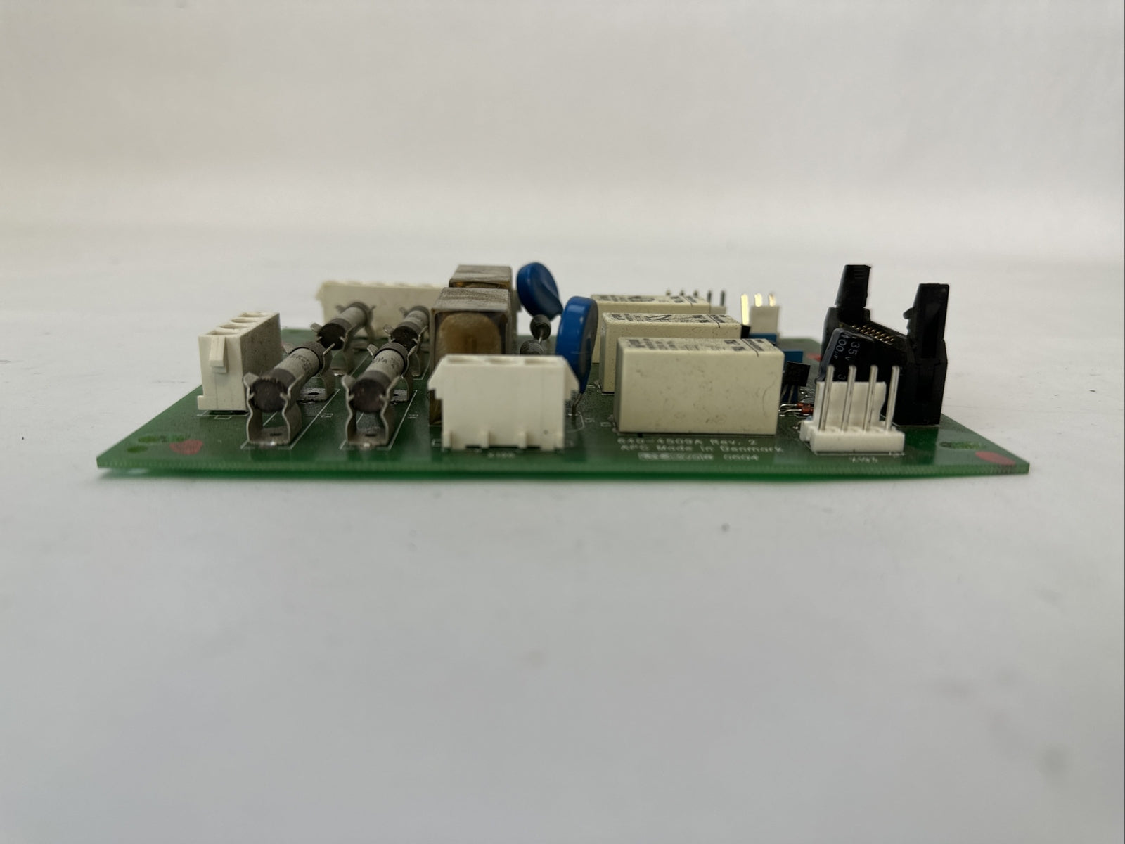 APC 640-4509AREV 2 CIRCUIT BOARD2