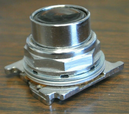 CUTLER-HAMMER E24PB FLUSH PUSHBUTTON OPERATOR / BLACK / NEW SURPLUS3