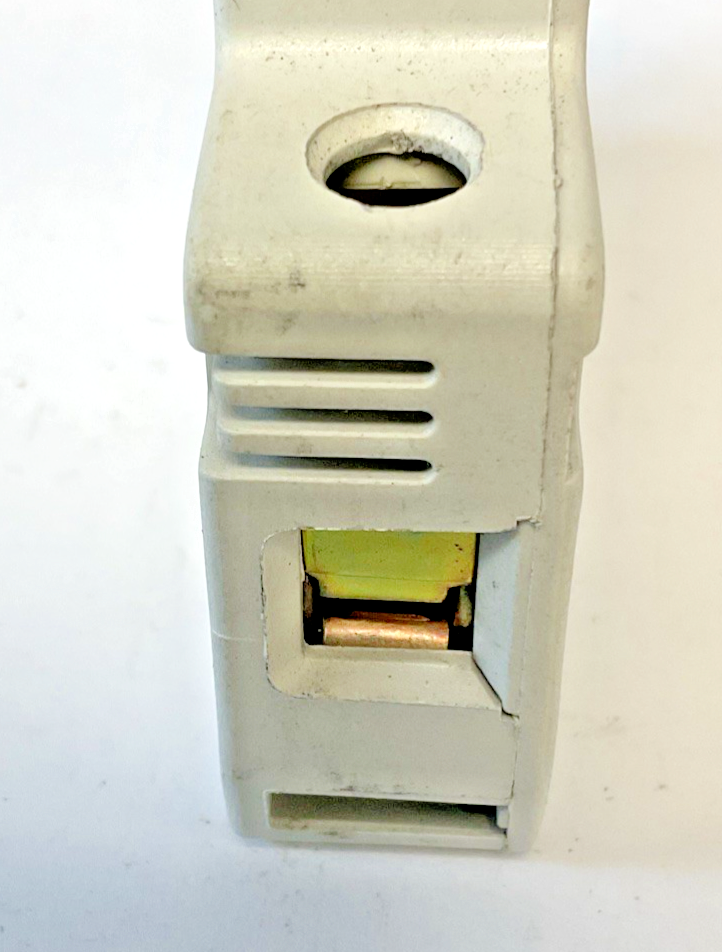 SIBA 10X38 FUSE HOLDER 690V***LOTOF3***8