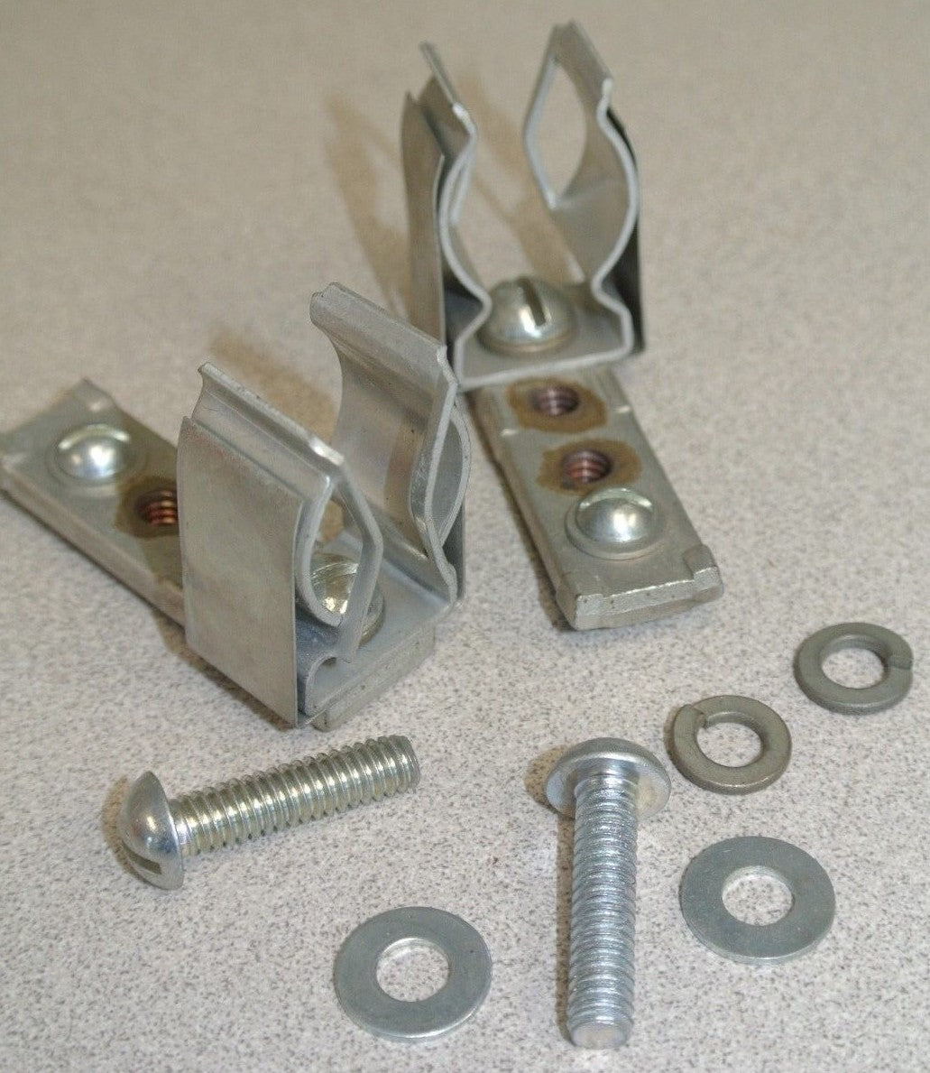 CUTLER-HAMMER 10982H11-3 FUSE CLIP KIT / 60A / 600V / 2-POLE / NEW SURPLUS0