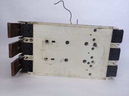 MOELLER NZMH4-AE CIRCUIT BREAKER 1200A 600VAC NZM4-XUHIV20 24VDC NZM H4-AE11