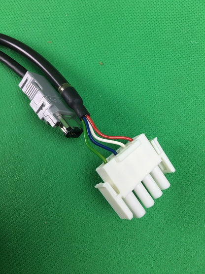 YASKAWA AC SERVO MOTOR YSC-SGMAH-01-001 100W 200V 0.91A2