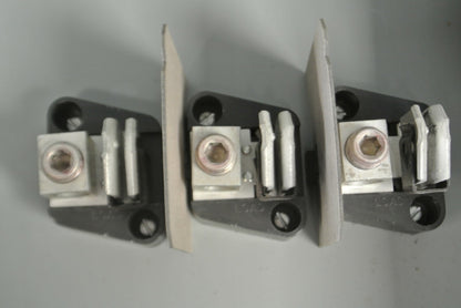 CROUSE-HINDS GH424N GENERAL DUTY FUSIBLE SAFETY SWITCH / 240V / 200A / 60HP MAX6