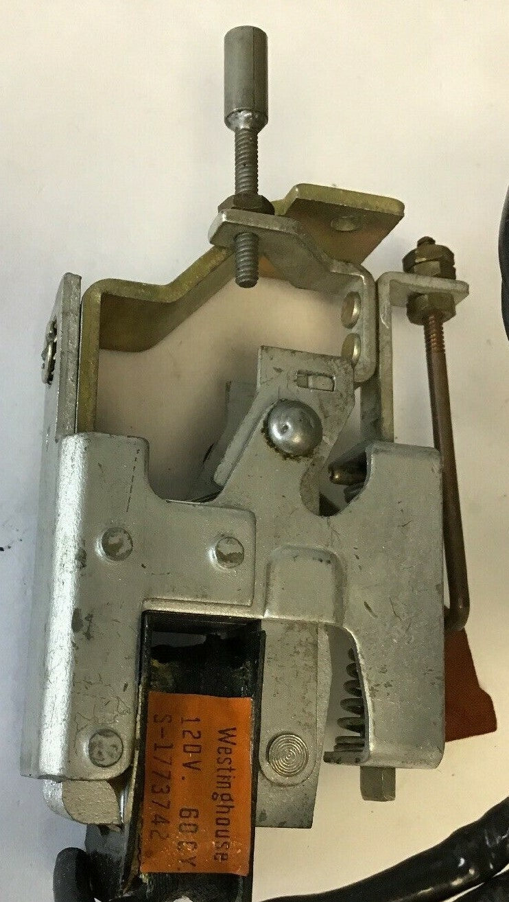 WESTINGHOUSE 1773742 SHUNT TRIP 120V S-17737421