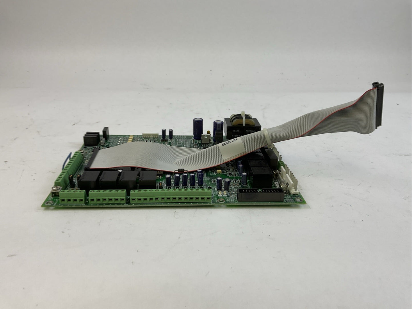YASKAWA UTC000044 CIRCUIT BOARD UWR00563-1 REV:0 EXCEL 231 RIBBON CABLE3