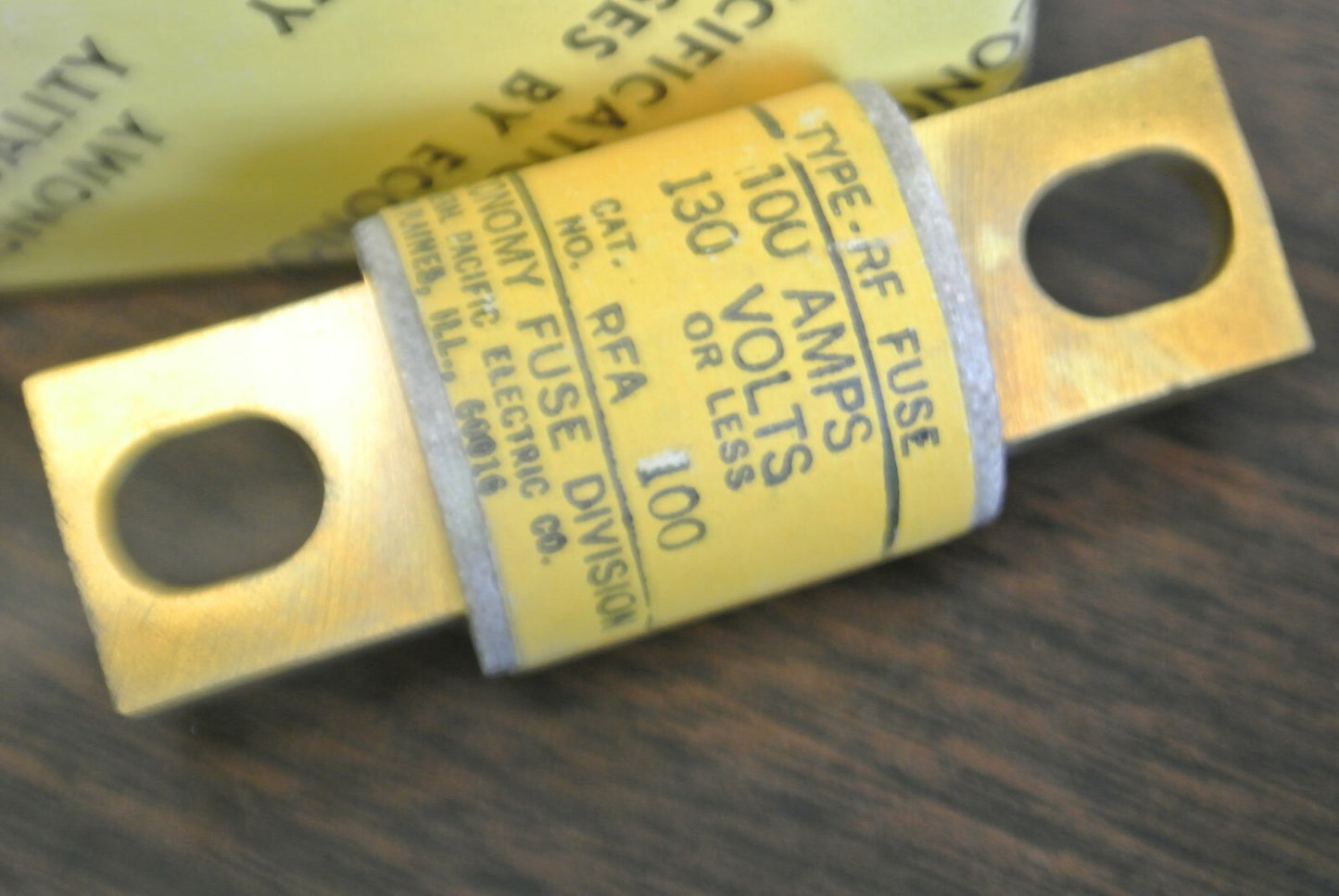 BOX of 10 / ECONOMY RFA100 RECTIFIER FUSE / 100A / 130V / NEW SURPLUS2