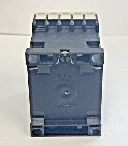 SIEMENS - 3RH1131-2BB40 - CONTROL RELAY - 10 A, 240 VAC, AUXILIARY CONTACT3