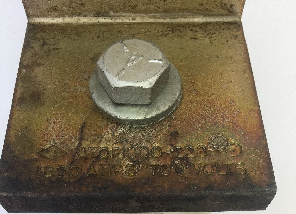 GOULD SHAWMUT AMPTRAP A70P1800-226 FUSE 1800 AMP 700VAC TYPE 226 FORM 1011