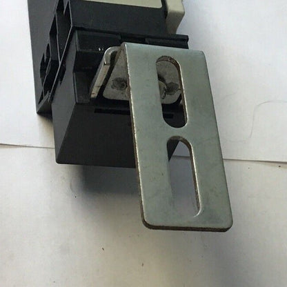 RITTAL SZ 2418 SAFETY DOOR INTERLOCK 24VDC 400V 4KV5