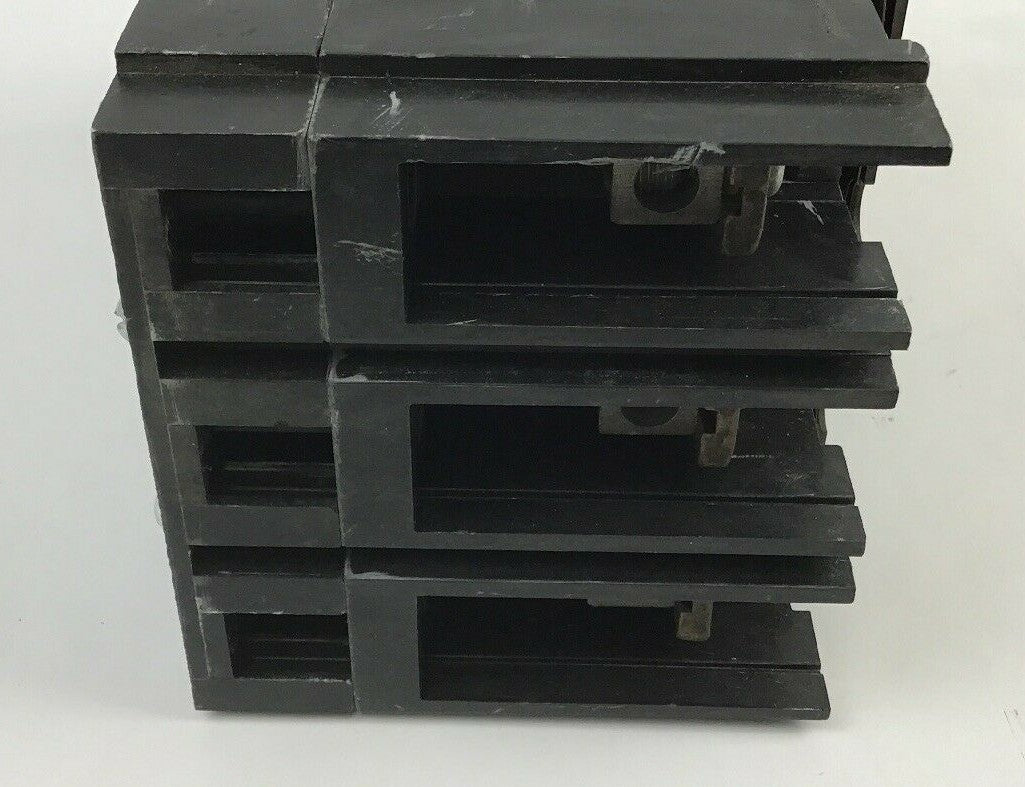 ABB UXAB 727131 R 105 25AMP CIRCUIT BREAKER 500VDC 3POLE TYPE ES 480VAC8