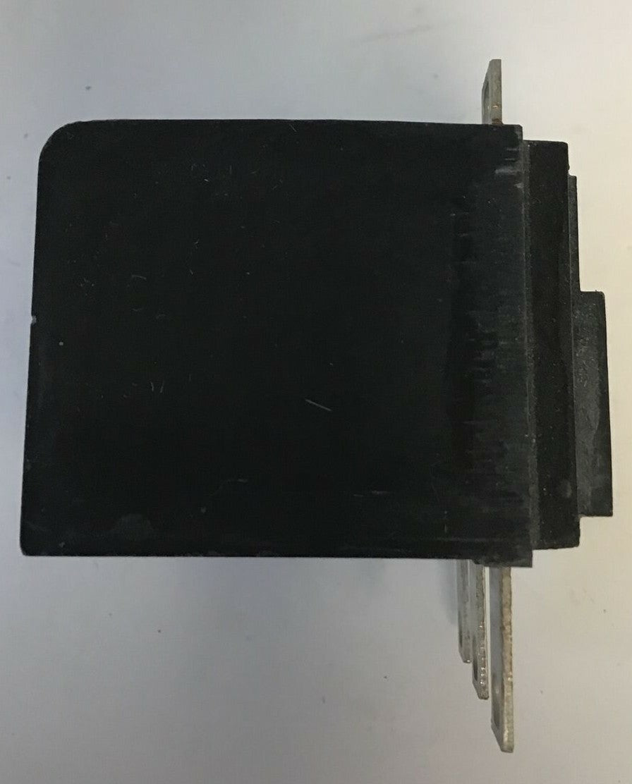 TELEMECANIQUE A80A10 TRIP COIL .57A 2