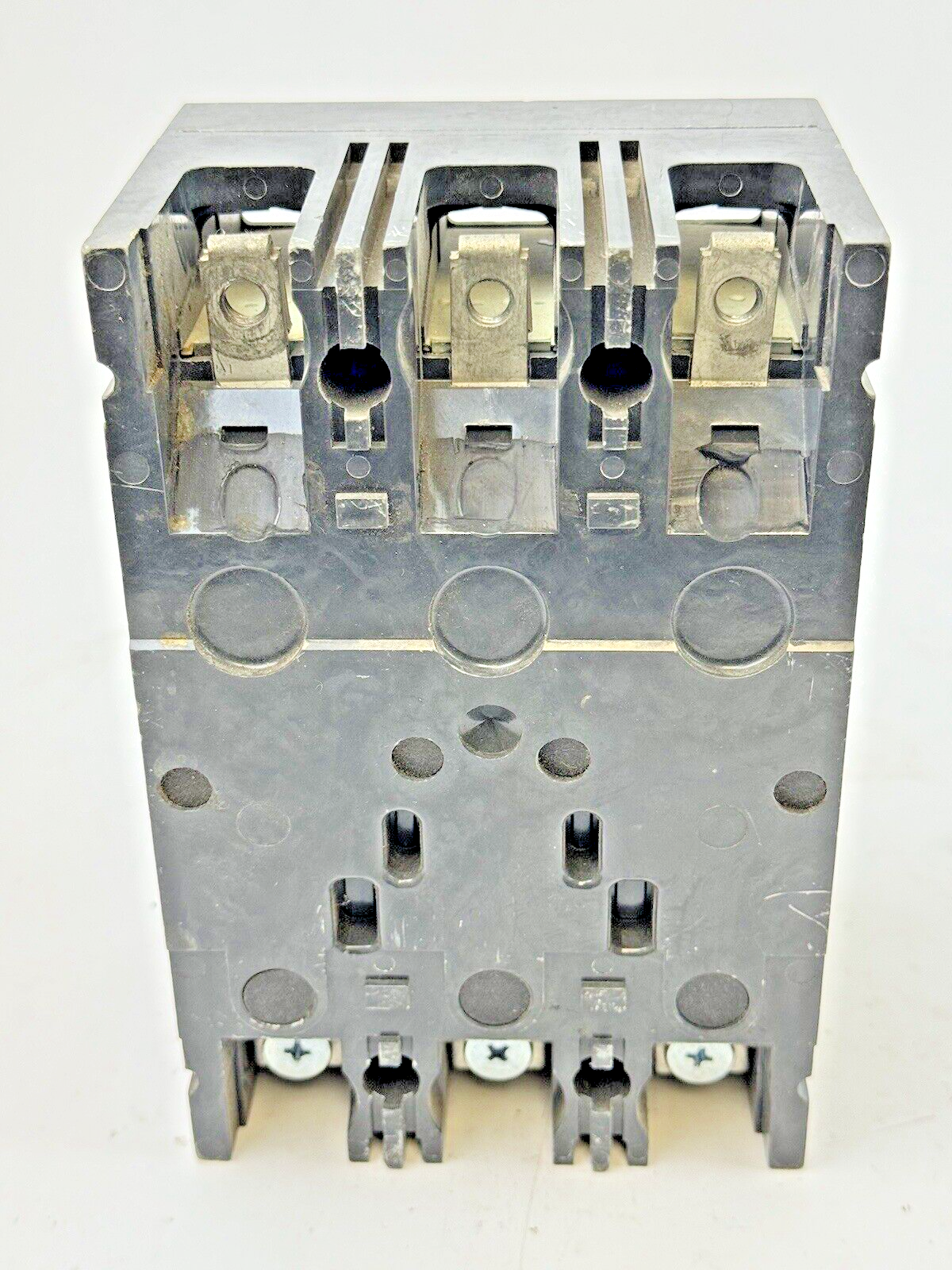 GE - TEB132Y100 - MOLDED CASE SWITCH - 100 A, 240 VAC, 250 VDC, 3 POLE3