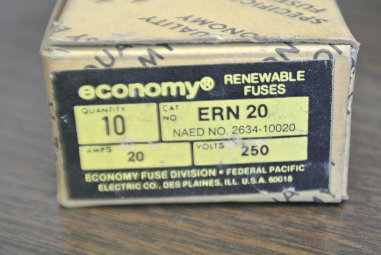 BOX of 10 / ECONOMY ERN20 RENEWABLE FUSE / 20A / 250V / NEW SURPLUS / ERN 203
