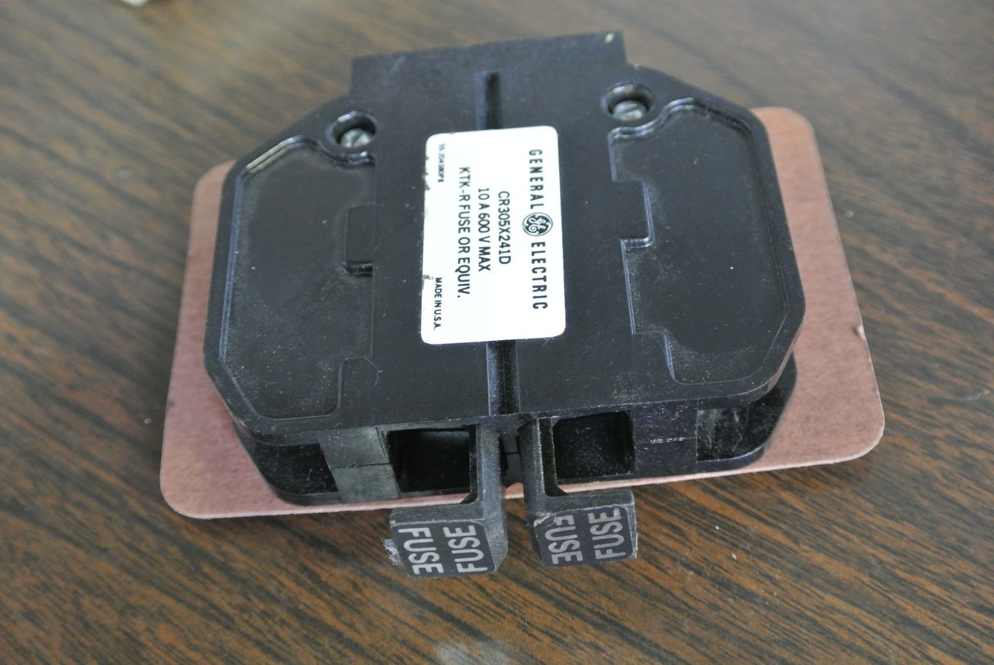 GE / GENERAL ELECTRIC CR305X241D CONTROL CIRCUIT FUSE KIT 600V SZ2 - NEW SURPLUS2