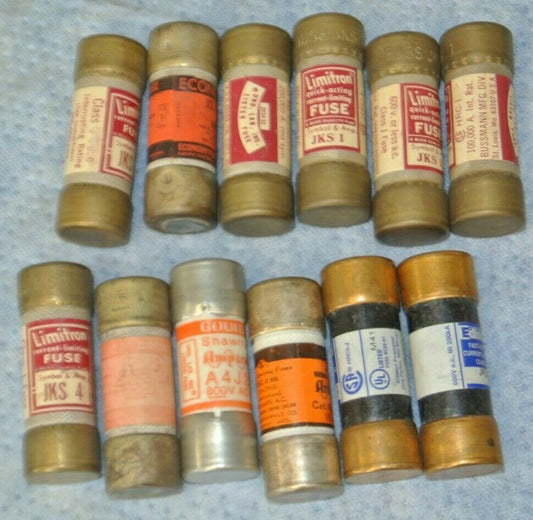 MIXED LOT of 12 / CLASS J CURRENT-LIMITING FUSES / 1A, 4A, 5A, 6A, 15A, 20A 600V0