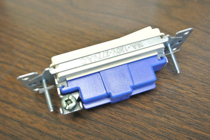 BOX of 10 / COOPER 7501V DECORATOR SINGLE POLE SWITCH / IVORY / 15A / 120/277VAC5