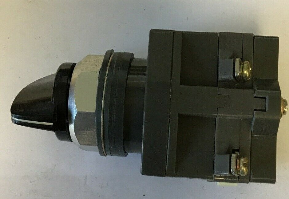 GOULD C9-24 KSS3 CLUTCH CONTROL SWITCH 60DEGREE 3POS5