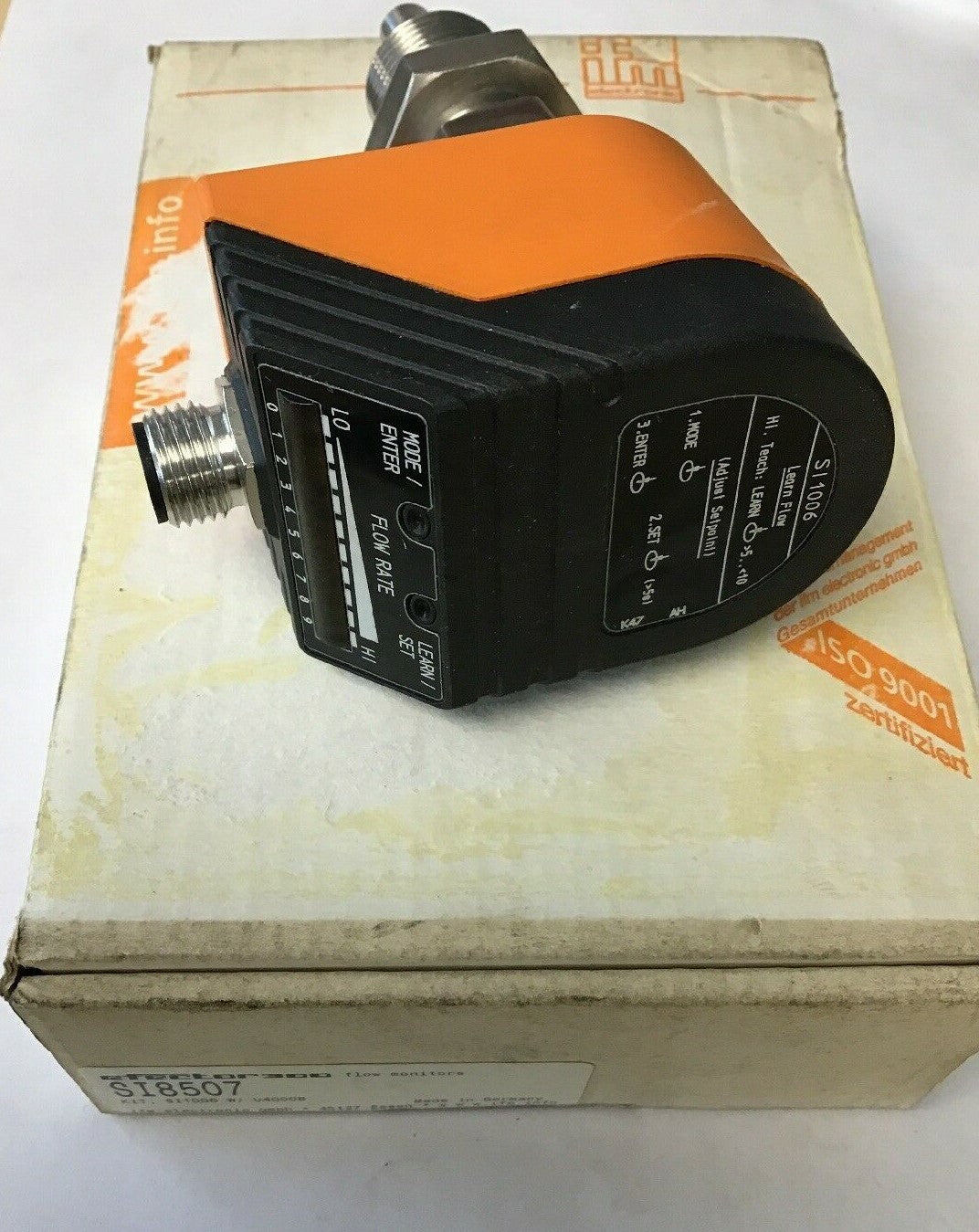 EFECTOR FLOW METER SI8507 240VAC SI1006 W/U40008 0