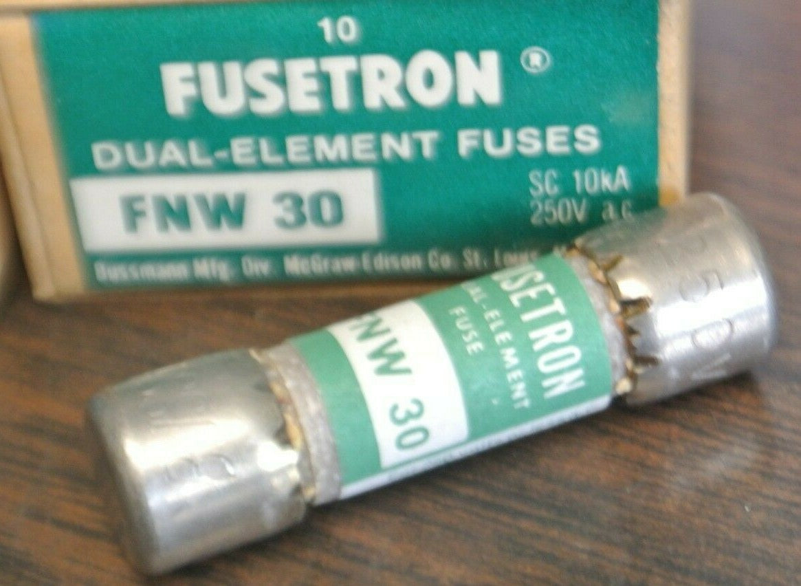 BOX of 10 / BUSS FNW30 FUSETRON FUSES / 30A / 250VAC2
