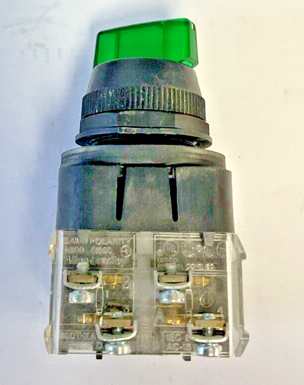 ALLEN BRADLEY 800H-24HRGH2KB6AX SELECTOR SWITCH SER F 24VAC 0.30WATTS3