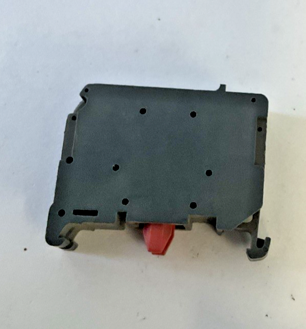 ALLEN BRADLEY 800F-X01 CONTACT BLOCK SER.A 600V 10A 4KV***LOTOF4***3