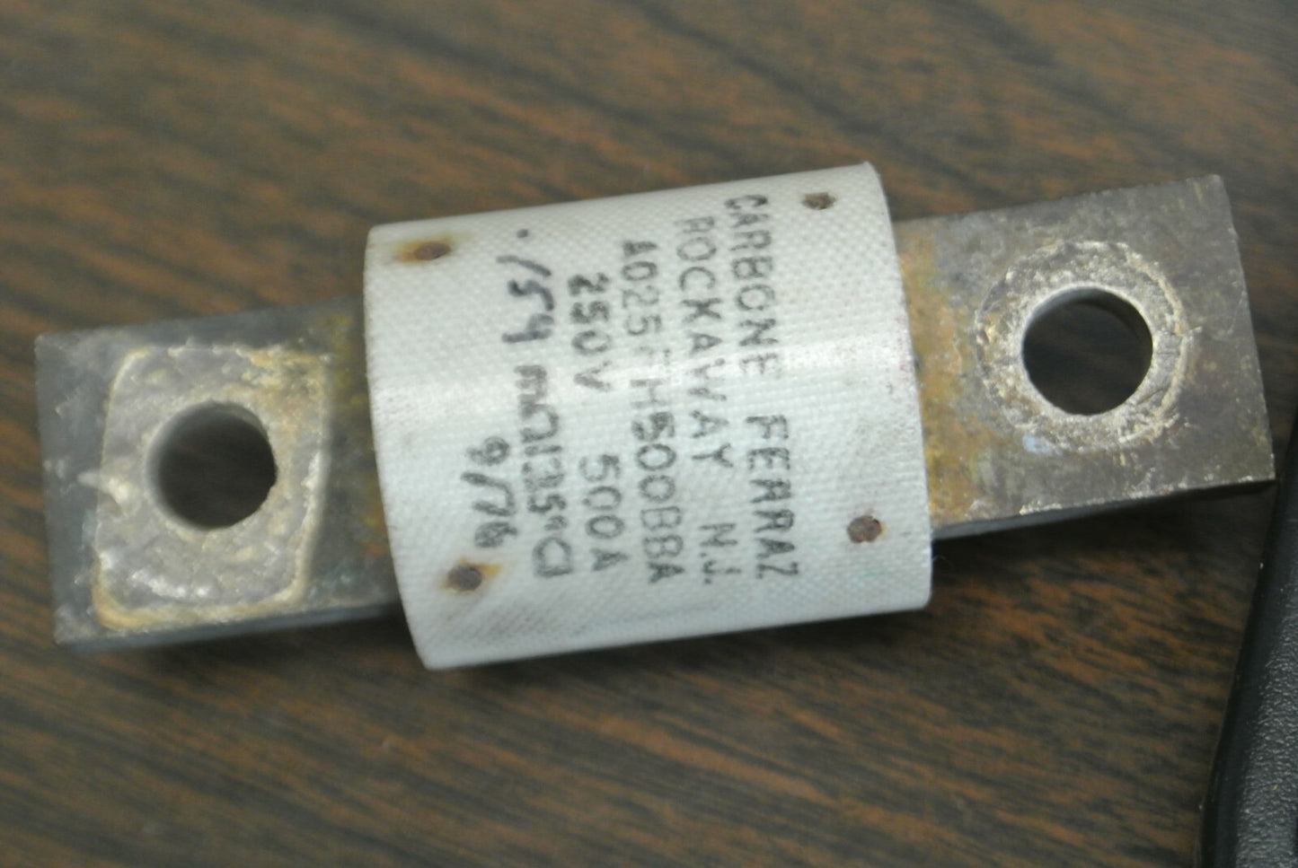 CARBONE FERRAZ A025FH500BBA FUSE / 500A / 250V0