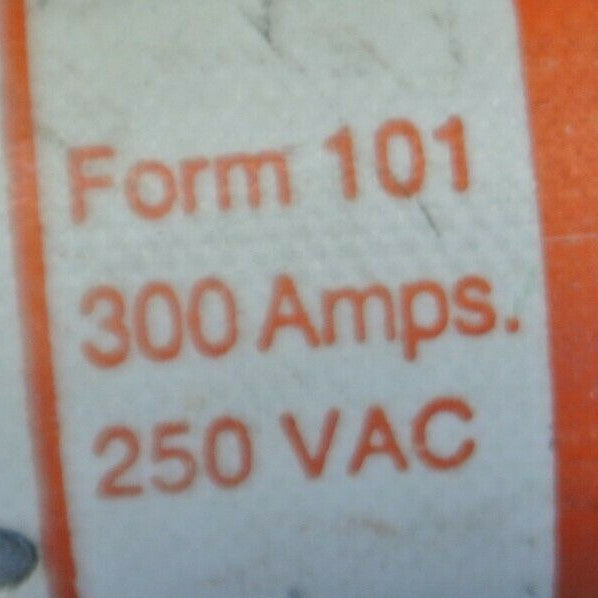FERRAZ-SHAWMUT A25X300 AMP-TRAP® SEMICONDUCTOR FUSE / 300A / 250V2