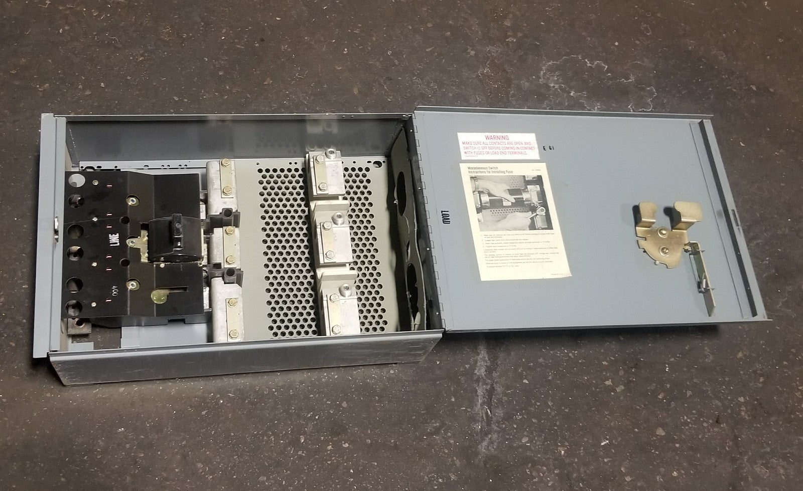 CH WESTINGHOUSE FDP FDP325 400 AMP 240VAC FUSE PANELBOARD SWITCH 2