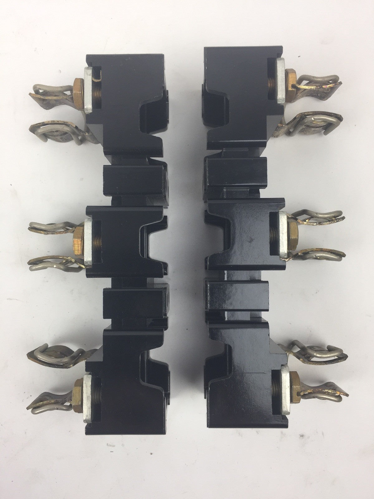 ALLEN BRADLEY 1491-N226 FUSE BLOCK 31-60 AMPS 250 VOLT 3 POLE SERIES A2