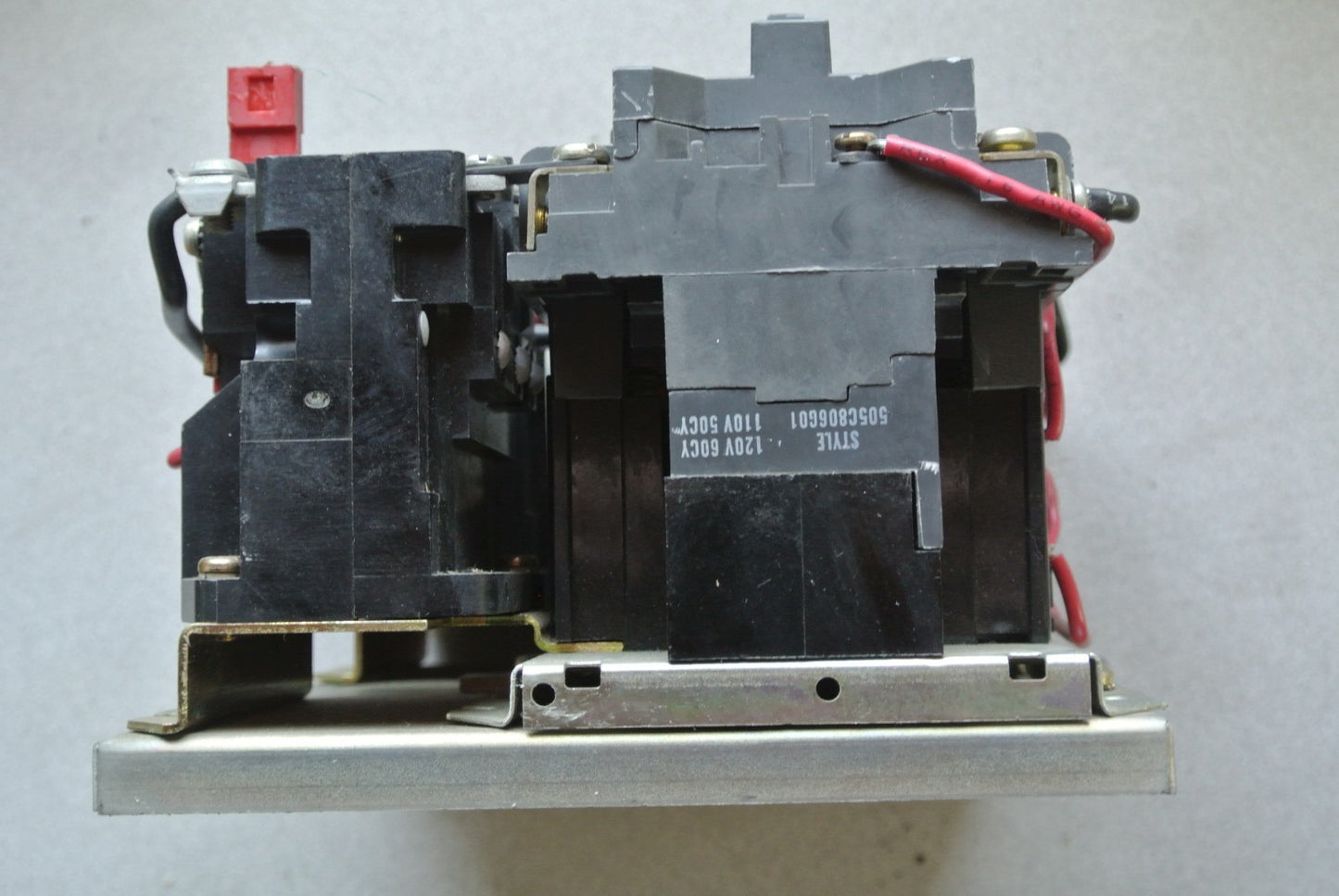 WESTINGHOUSE A900M0DAC / 505C806G01 - MODEL B - SIZE 0 STARTER 110/120V COIL 4