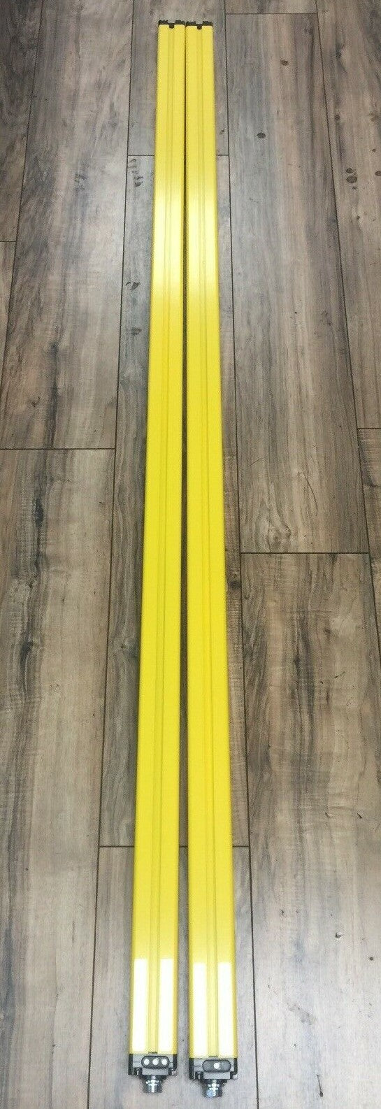 BANNER LONG RANGE LIGHT CURTAIN MSXLHDE7212Y EMITTER MSXLHDR7212Y RECEIVER 5