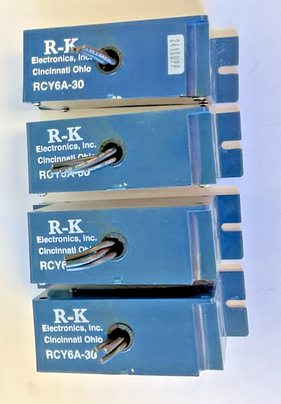 R-K ELECTRONICS RCY6A-30 NETWORK FILTER 600VAC RES 220OHM 7W **LOTOF4**0