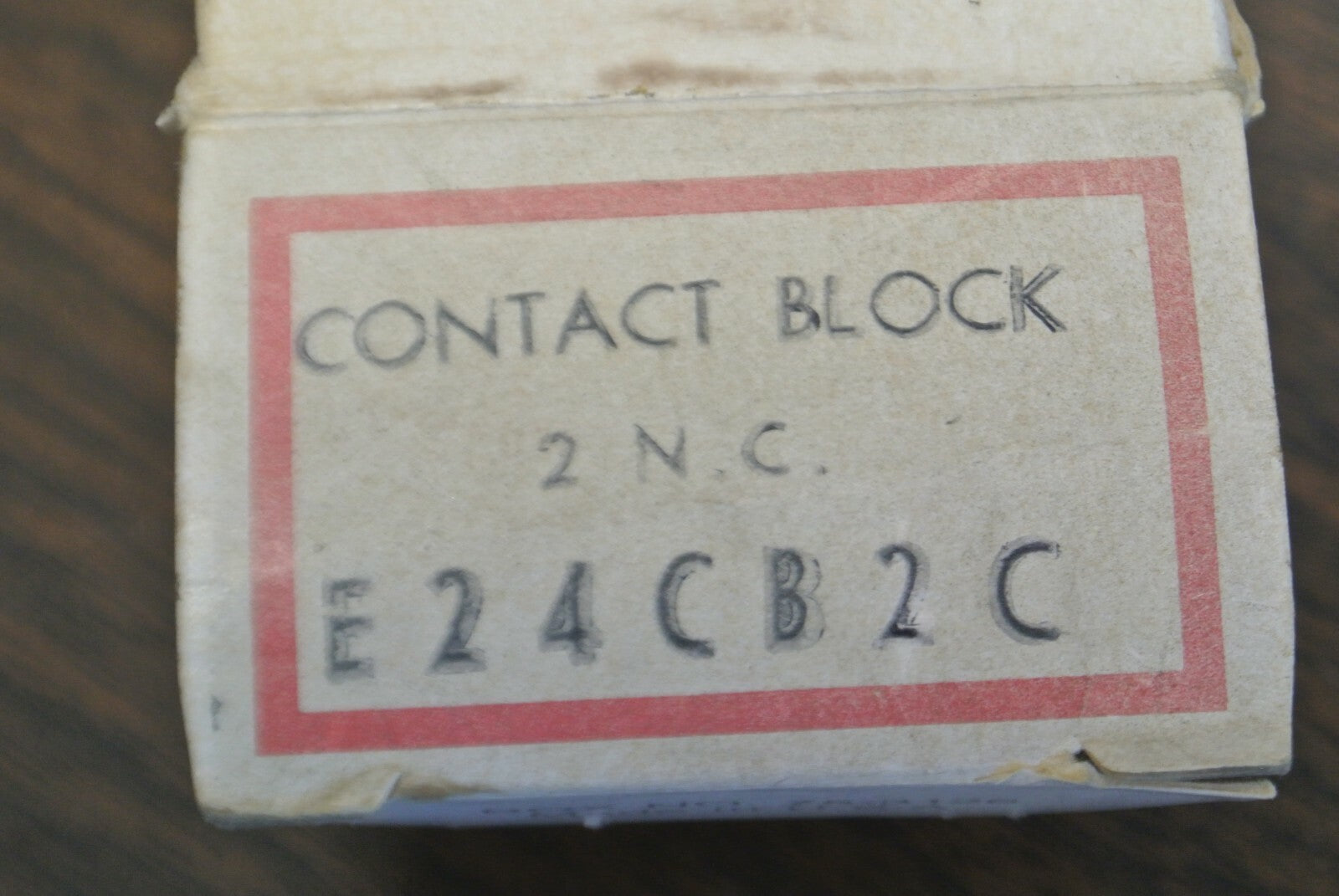 CUTLER-HAMMER E24CB2C CONTACT BLOCK / 2 N.C. CONTACTS / NEW SURPLUS / E24CB211