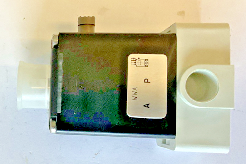 BURKERT 0330 A 5.0 SOLENIOD VALVE 3BAR  24VDC 8W7