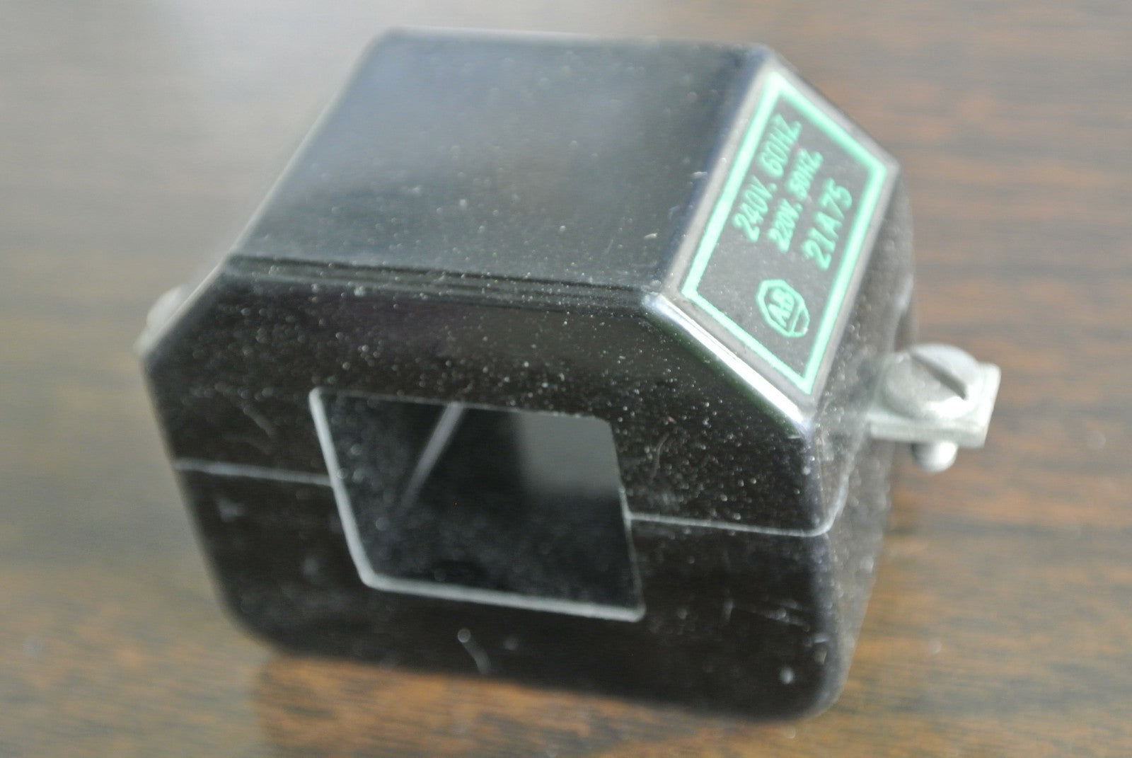 ALLEN-BRADLEY 21A75 COIL - 240V/60Hz, 220V/50Hz - NEW SURPLUS0