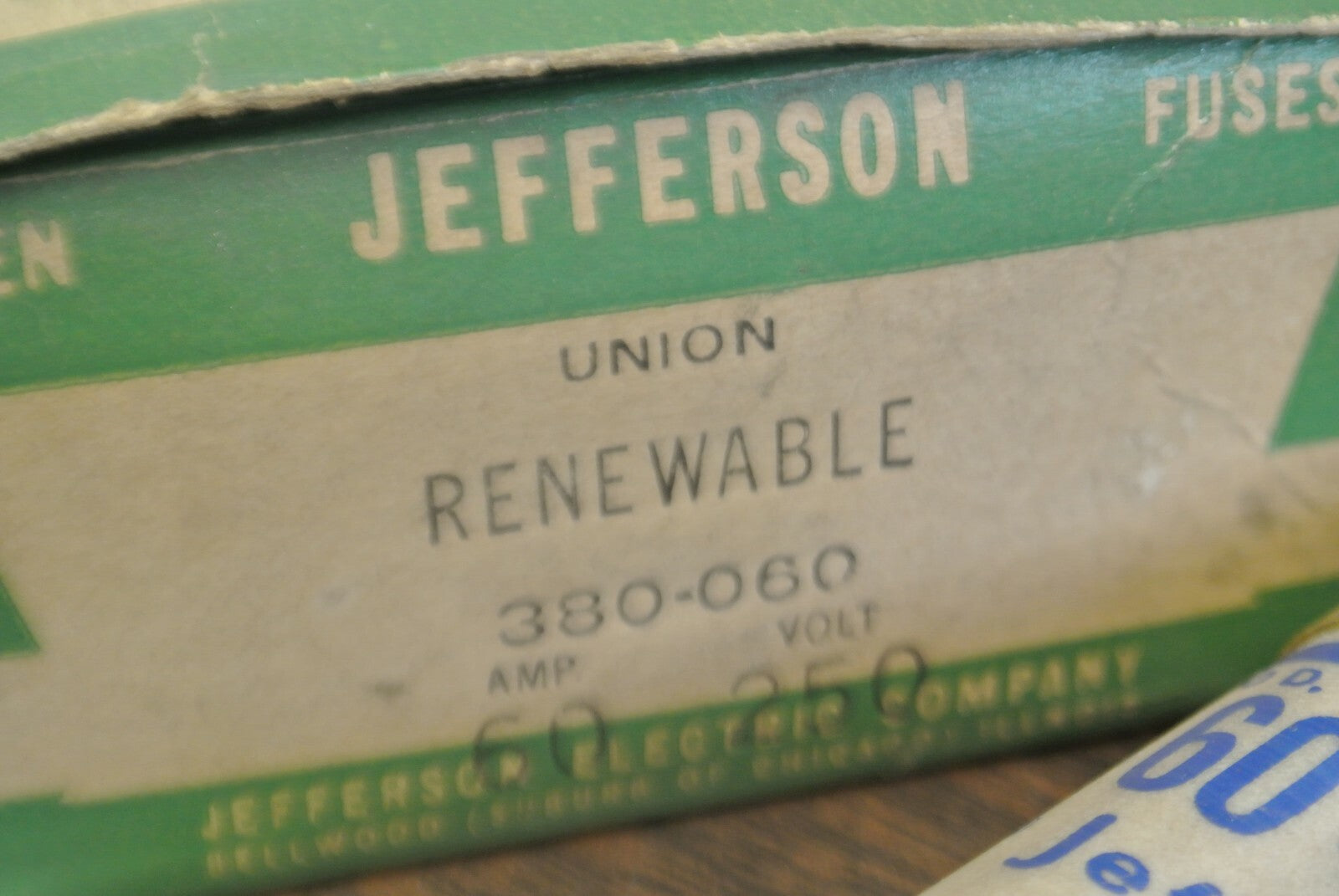 LOT of 8 JEFFERSON UNION 380-060 RENEWABLE FUSE / 60A / 250V / NEW SURPLUS 3