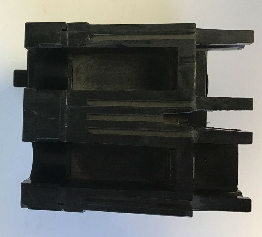 ITE EE2-B015 CIRCUIT BREAKER 125/250VDC 240VAC 15A 2POLE 5