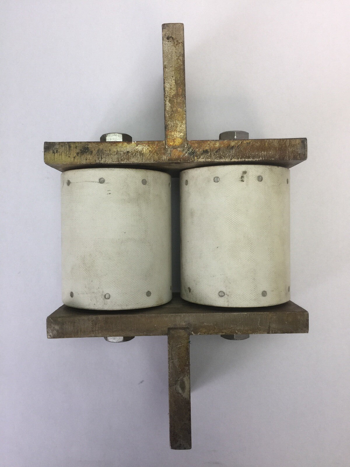 GOULD SHAWMUT AMPTRAP A70P1800-226 FUSE 1800 AMP 700VAC TYPE 226 FORM 1015