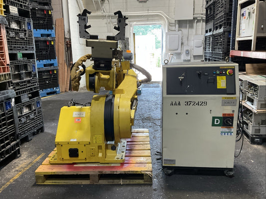 FANUC ROBOT *23077.2HRS* R-2000iB 200T A05B-1324-B585 R-30iA A05B-2538-B1550